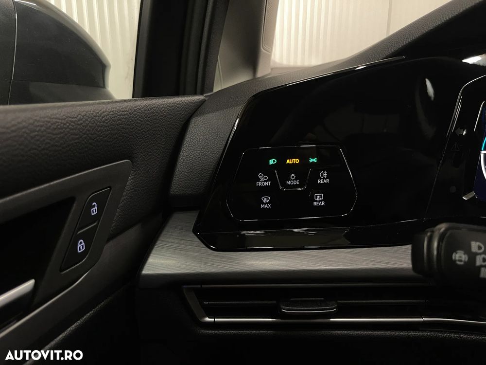 Volkswagen Golf 2.0 TDI DSG Style - 26