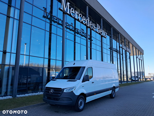 Mercedes-Benz eSprinter 314 Furgon PRO długi 4325 mm - 81 kWh