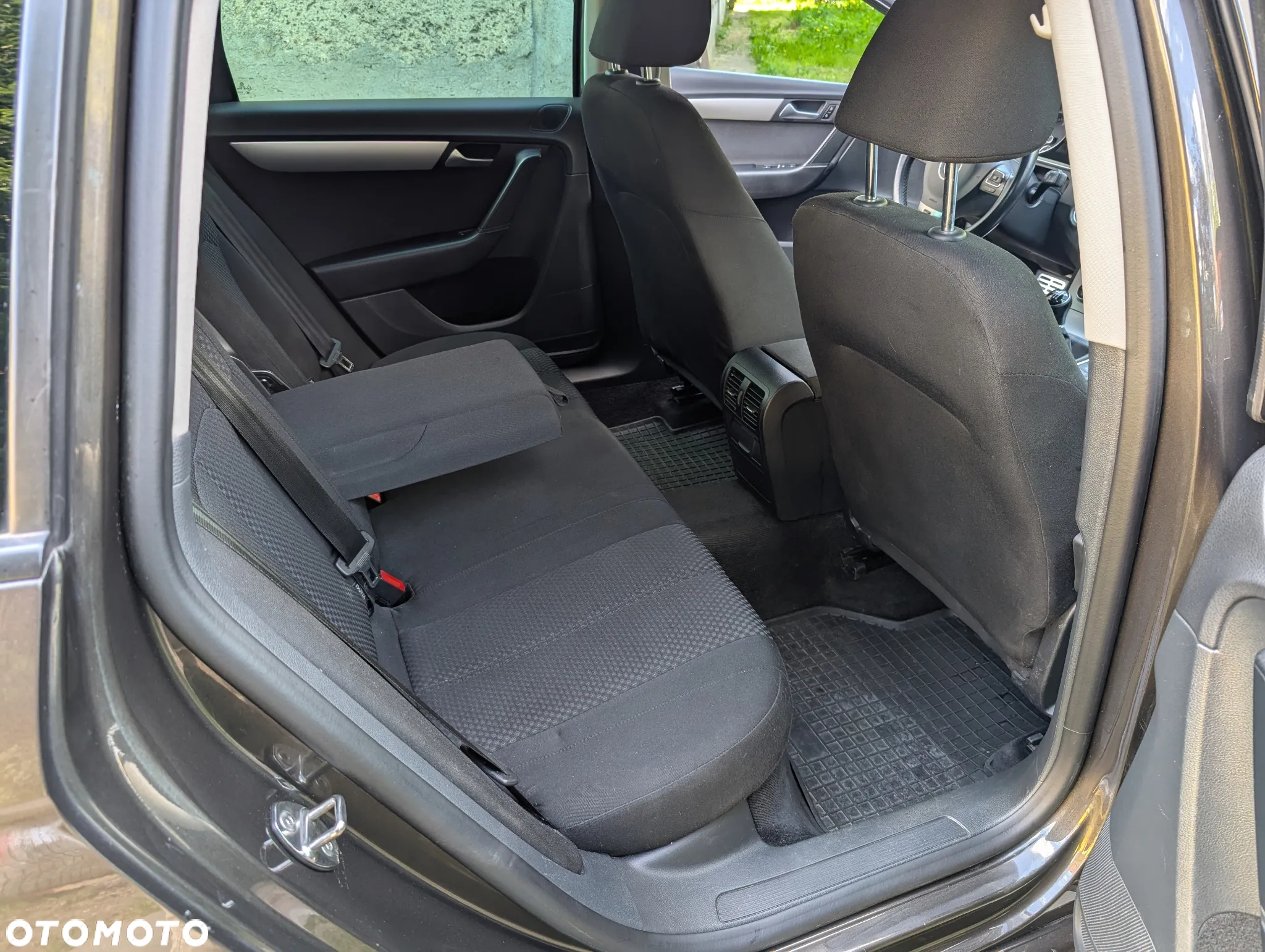 Volkswagen Passat Variant 1.6 TDI BlueMotion - 12