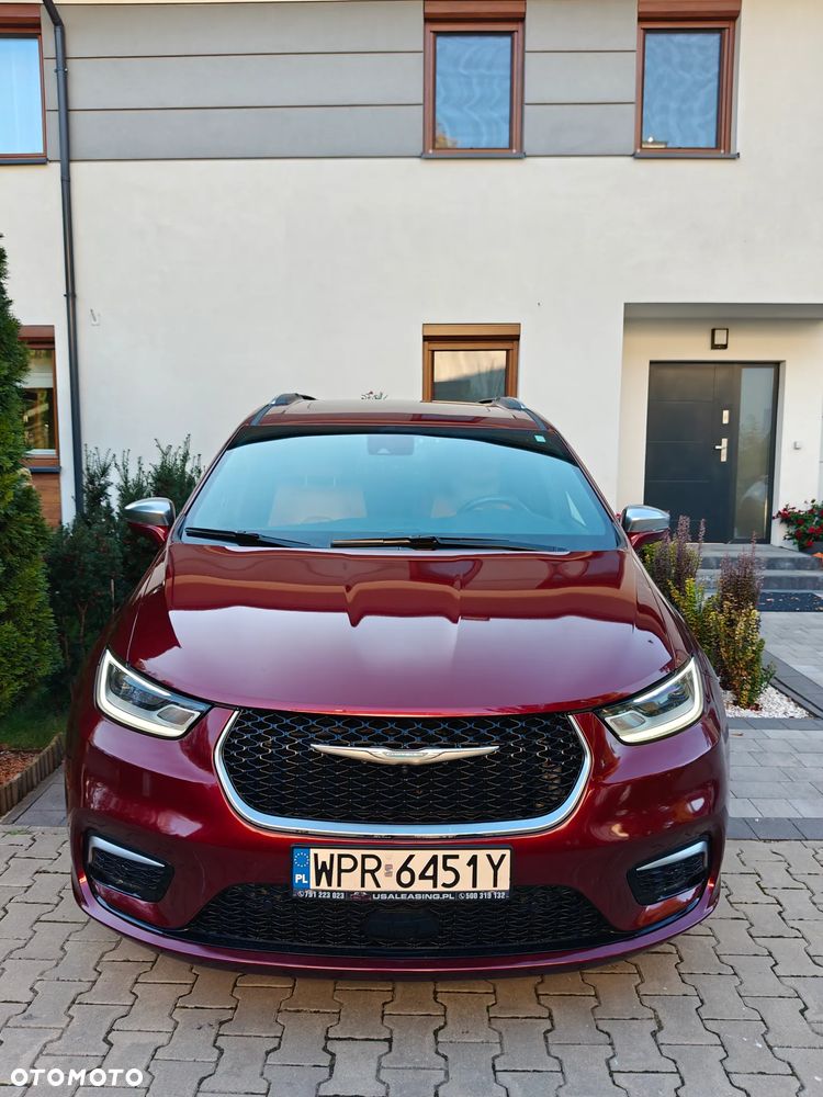 Chrysler Pacifica - 6