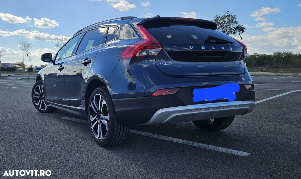 Volvo V40 D2 Momentum - 6