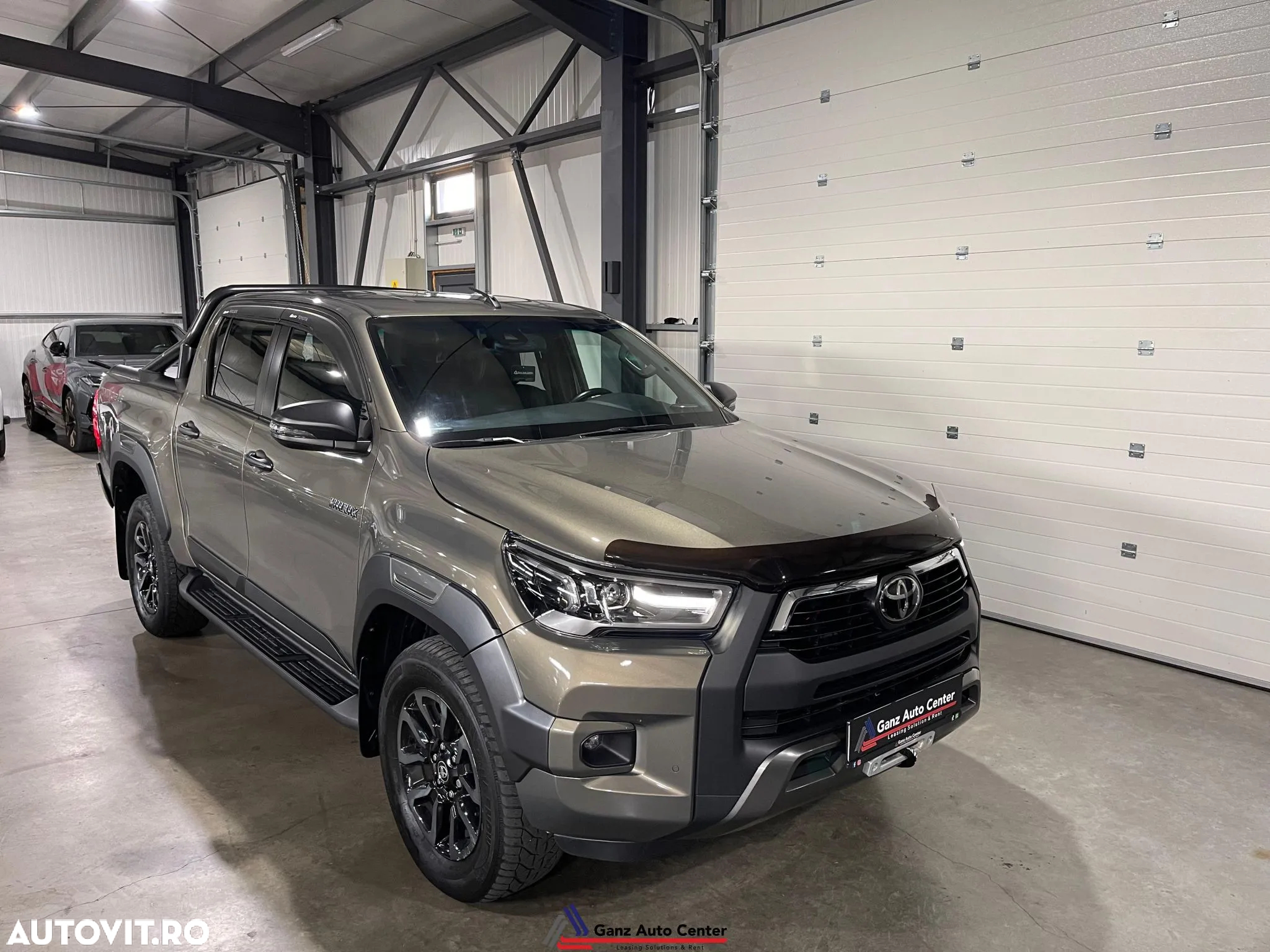 Toyota Hilux 2.8D 204CP 4x4 Double Cab AT Invincible - 29