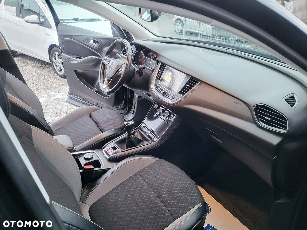 Opel Grandland X - 17