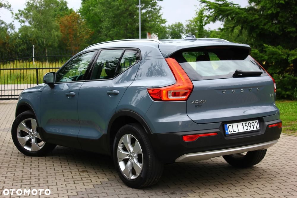 Volvo XC 40 T3 Momentum Pro - 5