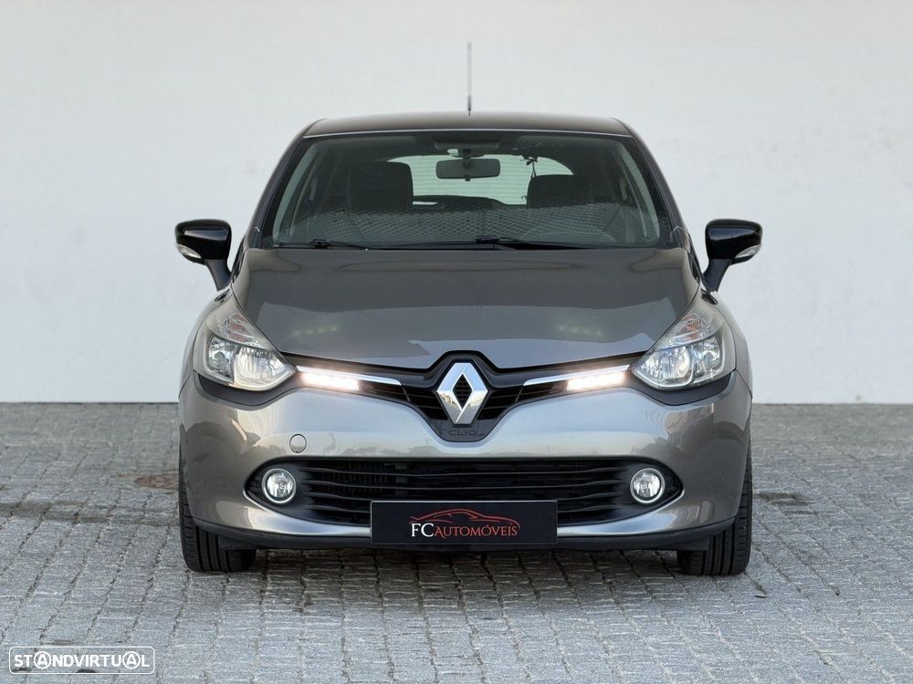 Renault Clio 1.5 dCi Dynamique S - 10