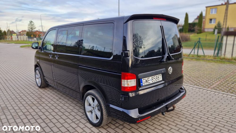 Volkswagen Caravelle - 3