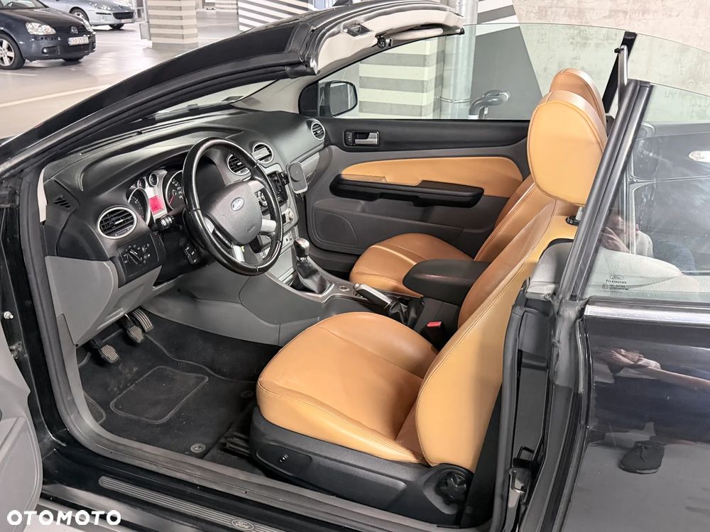 Ford Focus 2.0 Titanium - 18