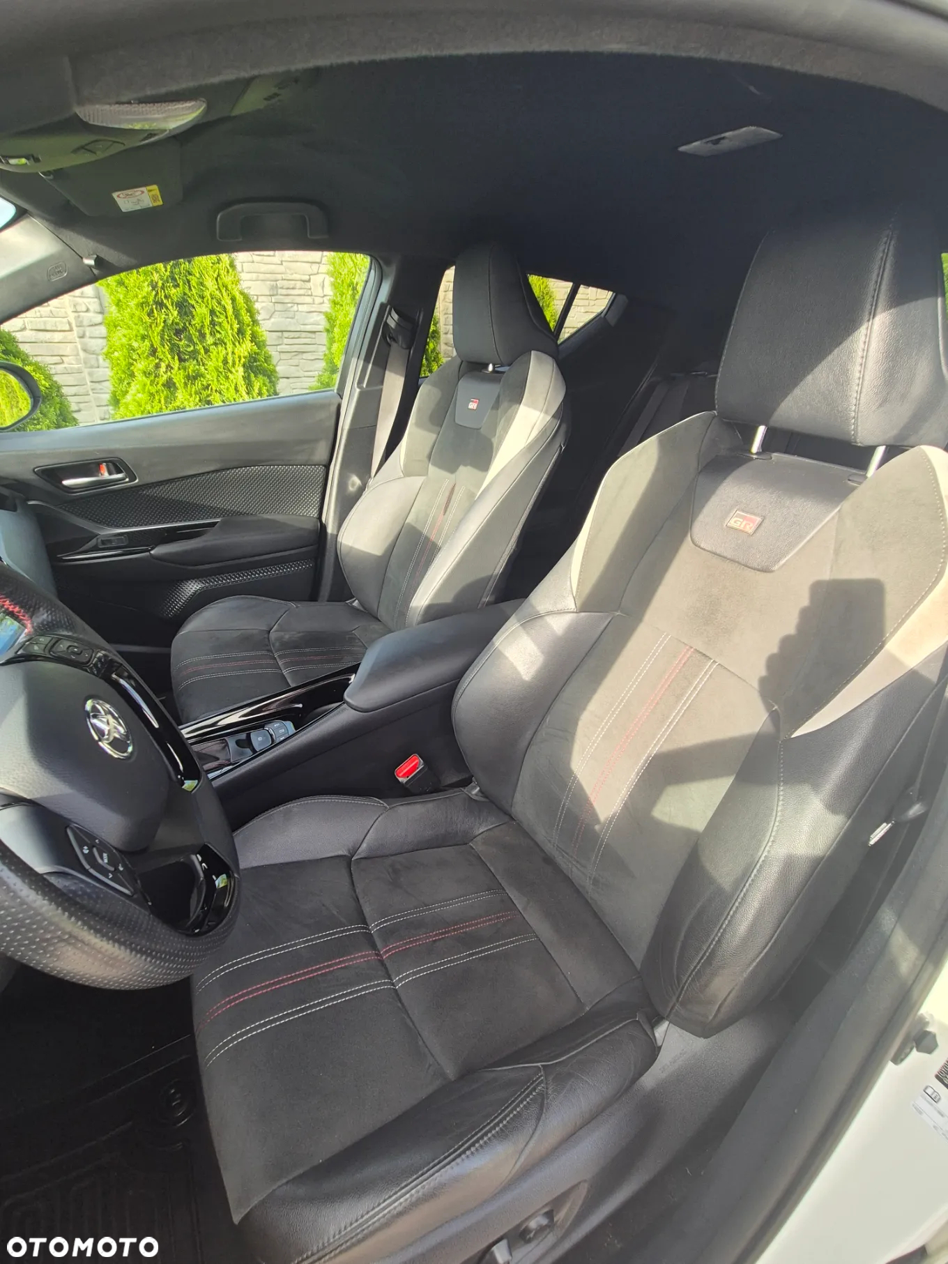 Toyota C-HR 2.0 Hybrid GR Sport - 21