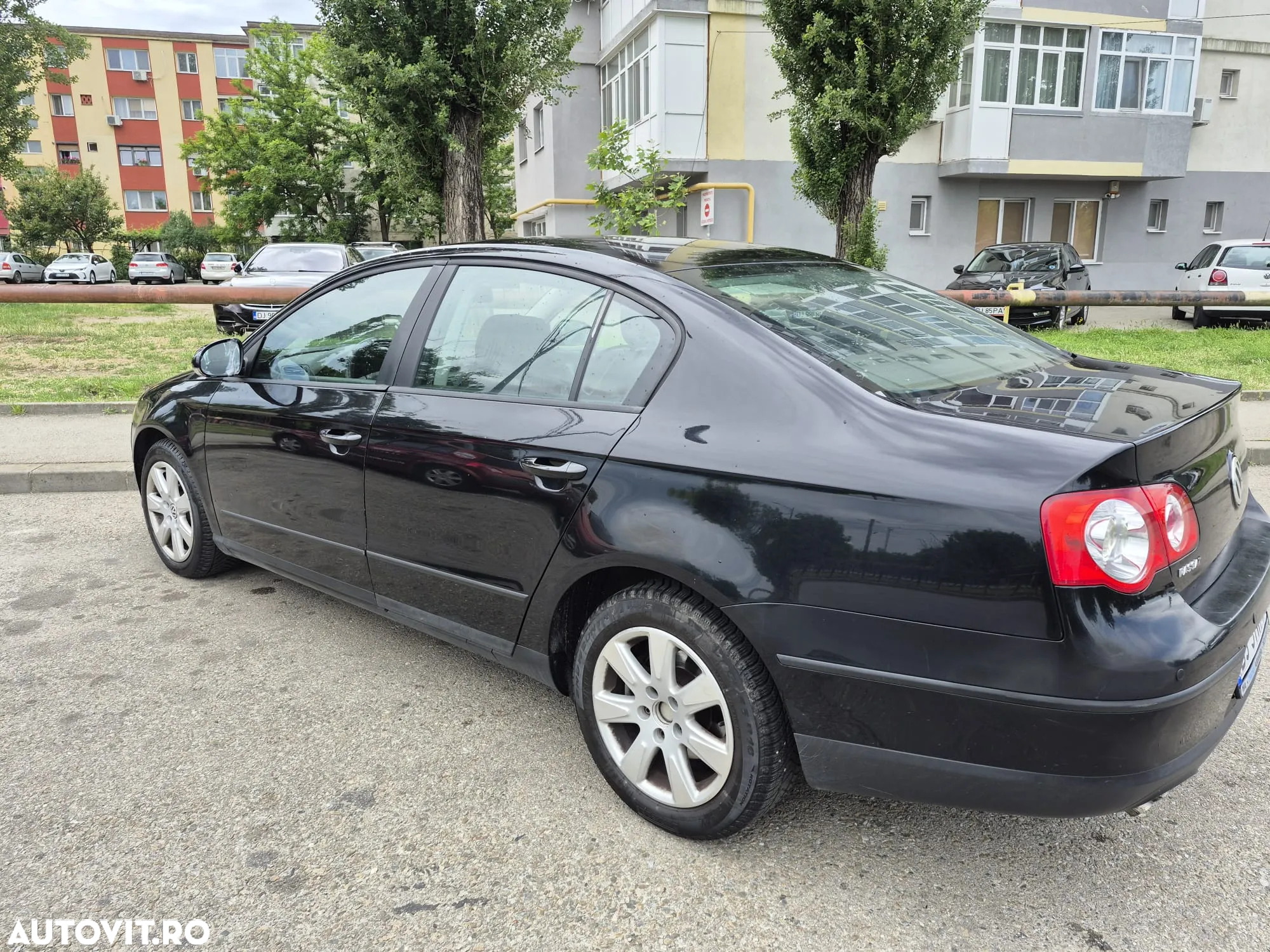 Volkswagen Passat 1.9TDI Comfortline DPF - 4