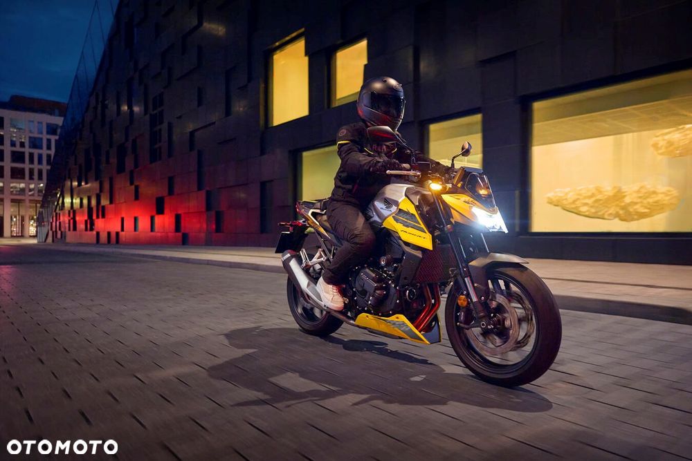 Honda CB - 22