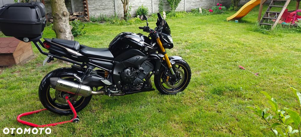 Yamaha FZ8 - 5