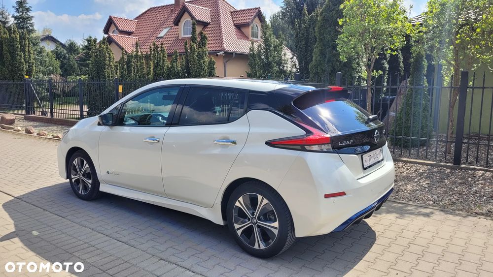 Nissan Leaf 40 kWh Tekna - 3