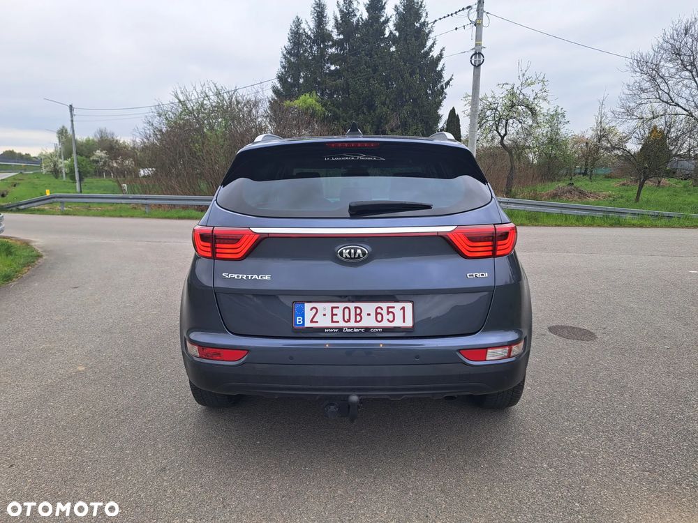 Kia Sportage 2.0 CRDI 4WD Automatik Dream-Team Edition - 6