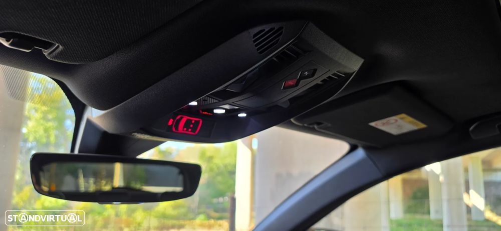 DS DS7 Crossback E-Tense Performance Line EAT8 - 36