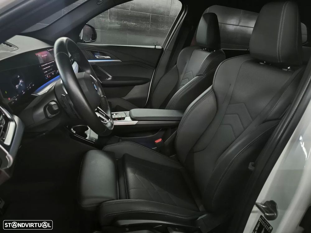 BMW iX1 xDrive30 Pack Desportivo M - 7