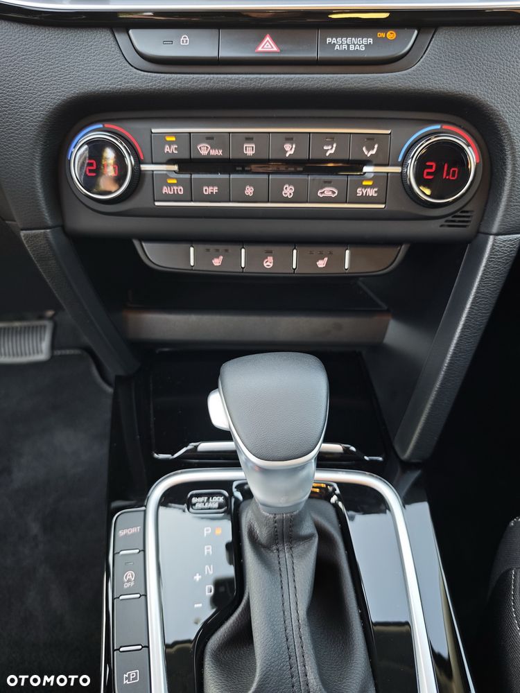Kia Ceed 1.5 T-GDI Tribute DCT - 30