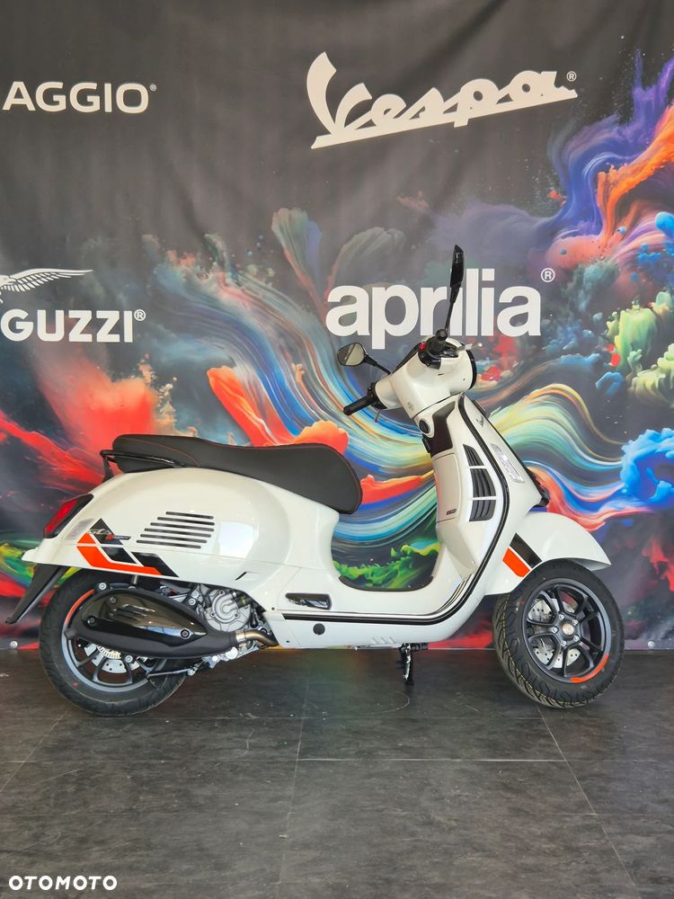 Vespa GTS - 4