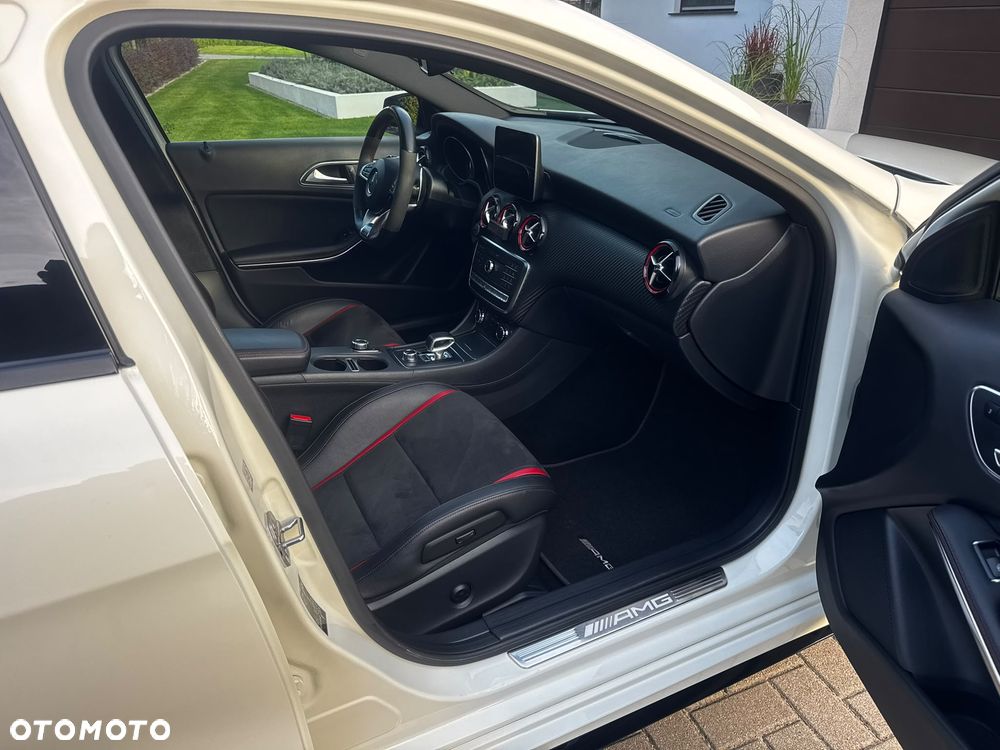 Mercedes-Benz Klasa A AMG 45 4-Matic - 16
