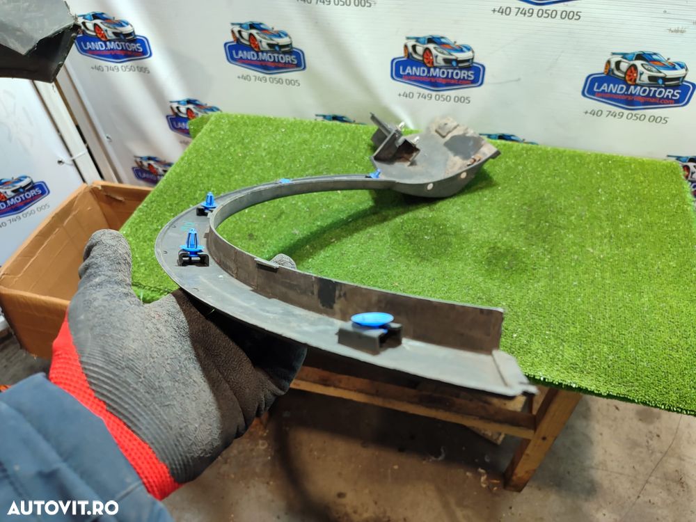 ORNAMENT ARIPA DREAPTA FATA FORD KUGA MK1 2.0 DIESEL 2012 Hatchback COD OEM 8V41-S16D238-A / 2008-2012 - 2