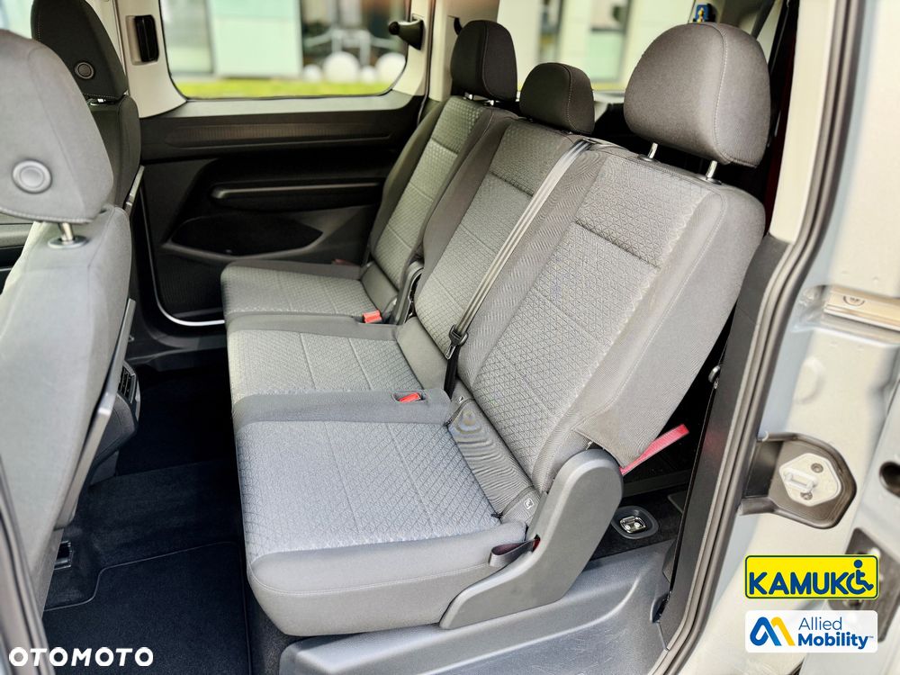 Ford Tourneo Connect 1.5 EcoBoost Titanium - 21