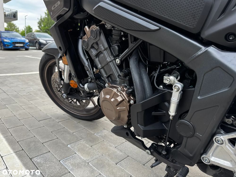 Honda CB - 7