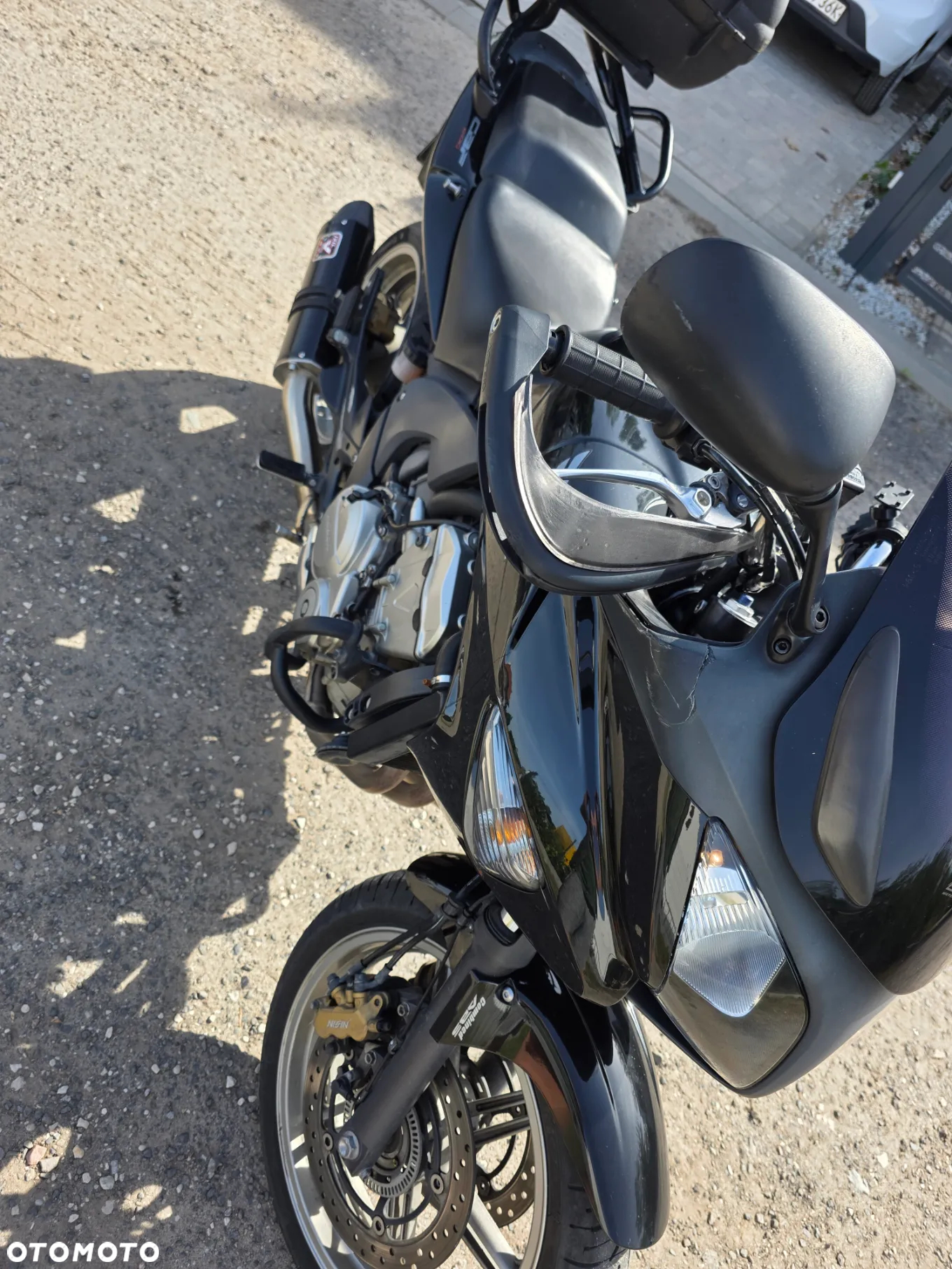 Honda CBF - 7
