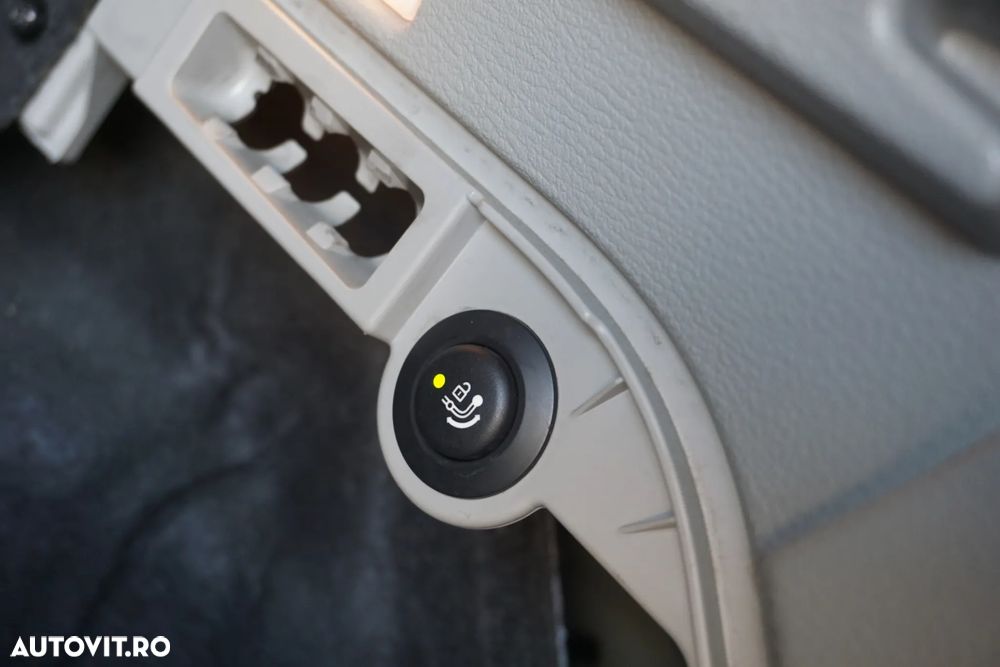 BMW X3 xDrive20d Advantage - 12