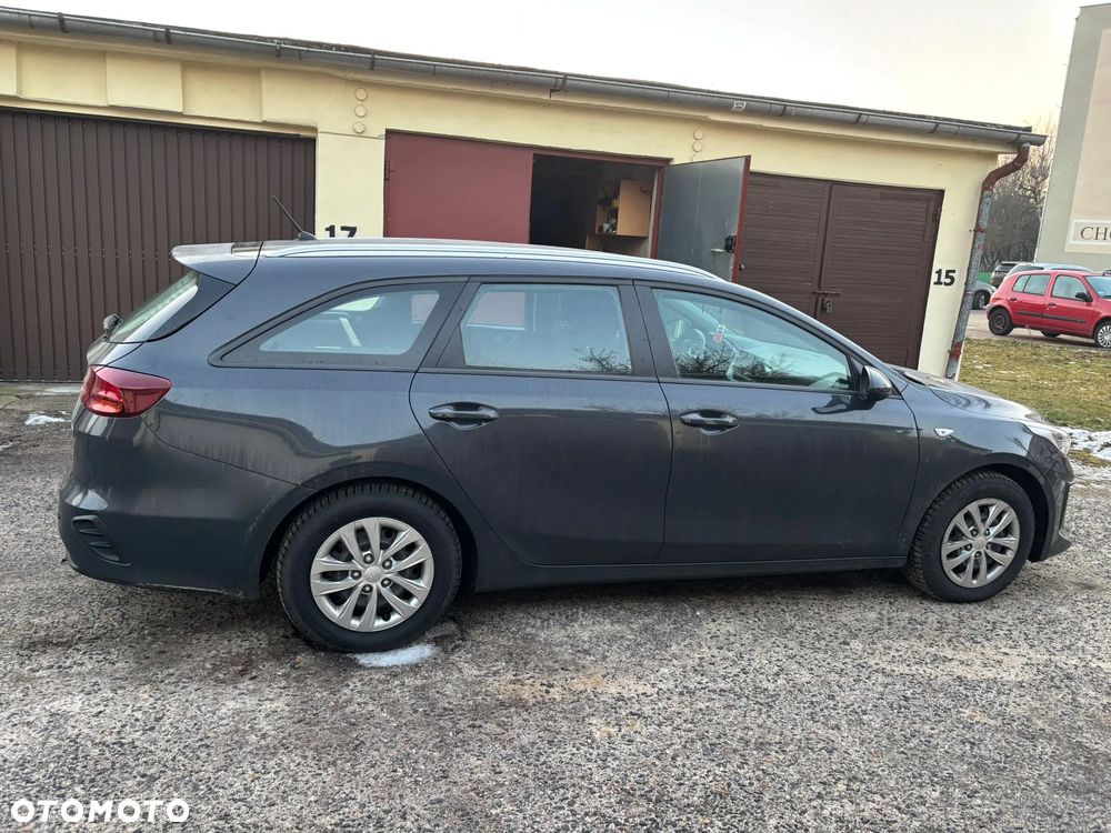Kia Ceed 1.6 CRDi Edition 7 - 4