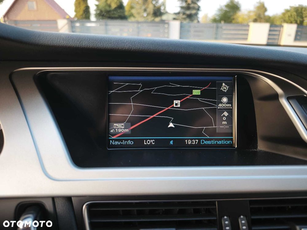 Audi A4 Limousine - 7