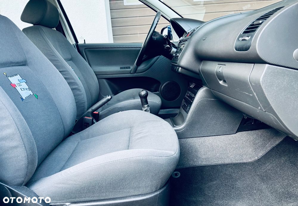 Volkswagen Polo 1.4 Highline - 20