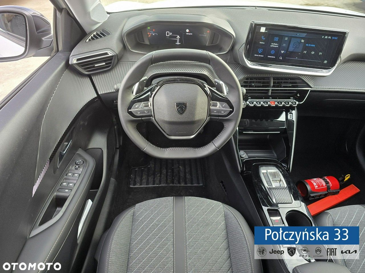 Peugeot 208 - 34