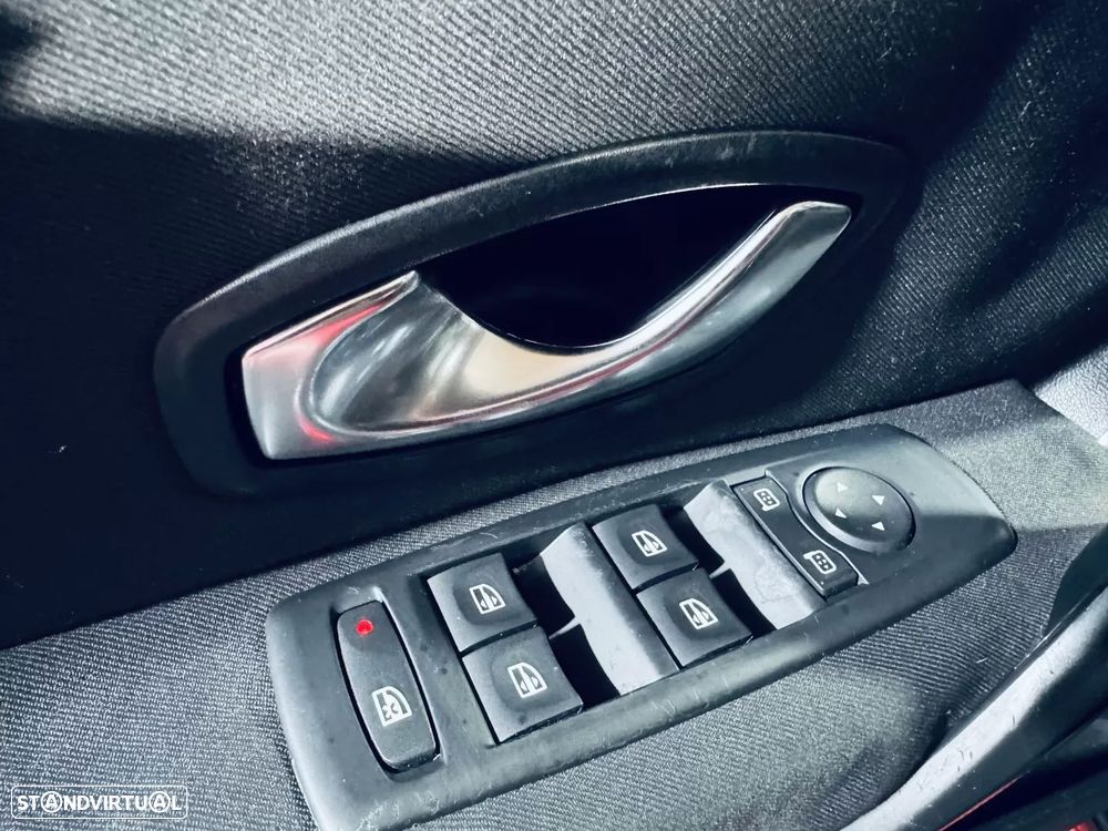 Renault Mégane Sport Tourer 1.5 dCi Confort - 23