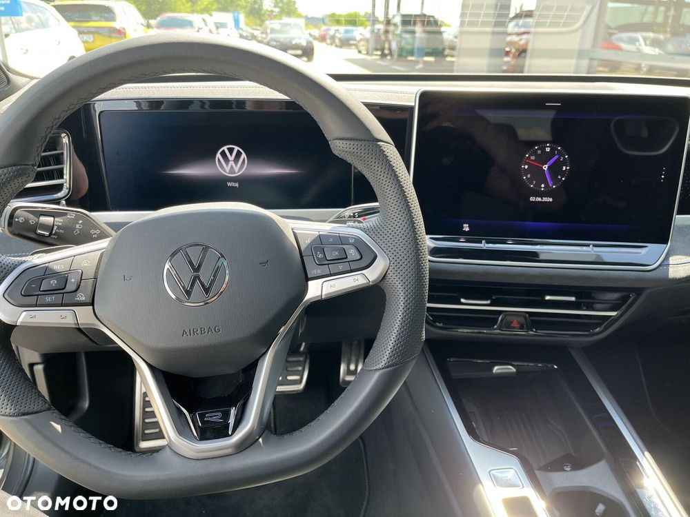 Volkswagen Passat - 14