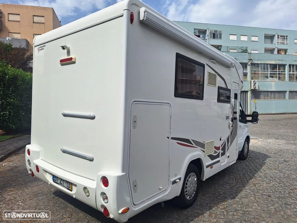 Ford Transit Perfilada - 19