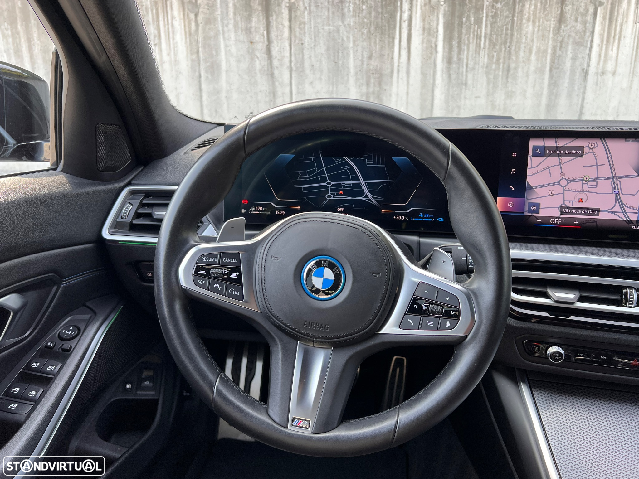 BMW 330 e Touring Pack M Auto - 21