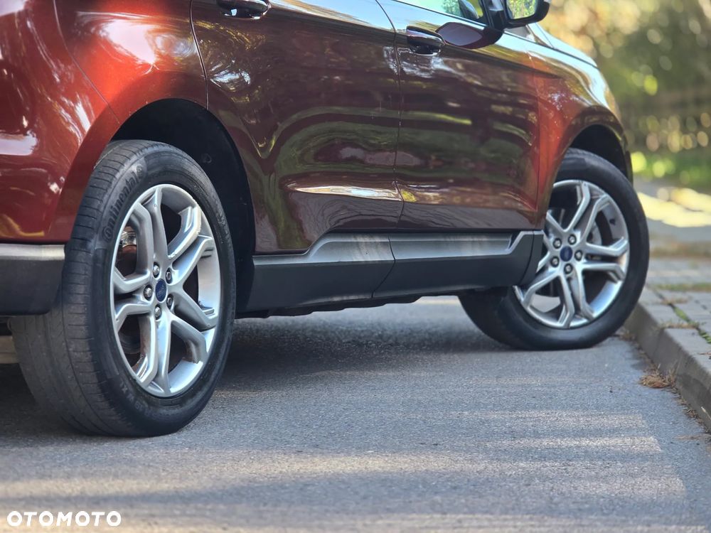 Ford Edge 2.0 TDCi Bi-Turbo 4x4 Titanium - 39