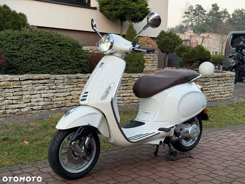 Piaggio Vespa - 3