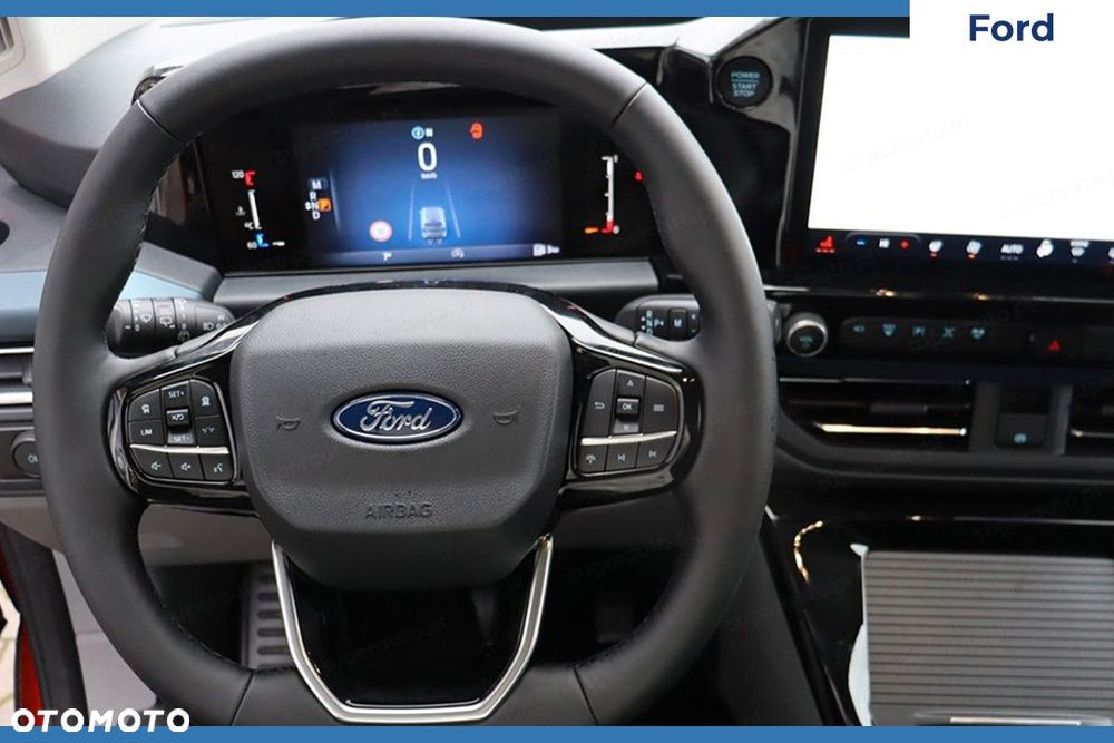 Ford Tourneo Custom - 10