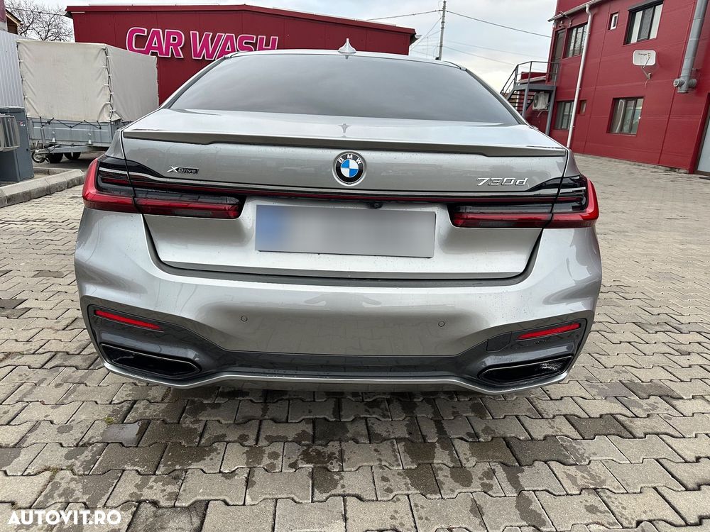 BMW Seria 7 730d xDrive MHEV - 7