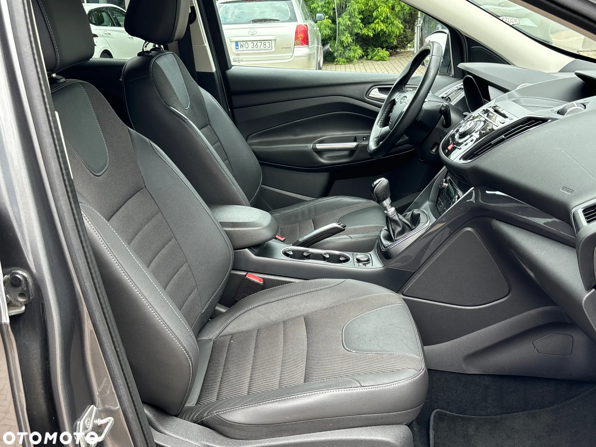 Ford Kuga 2.0 TDCi 2x4 Trend - 31