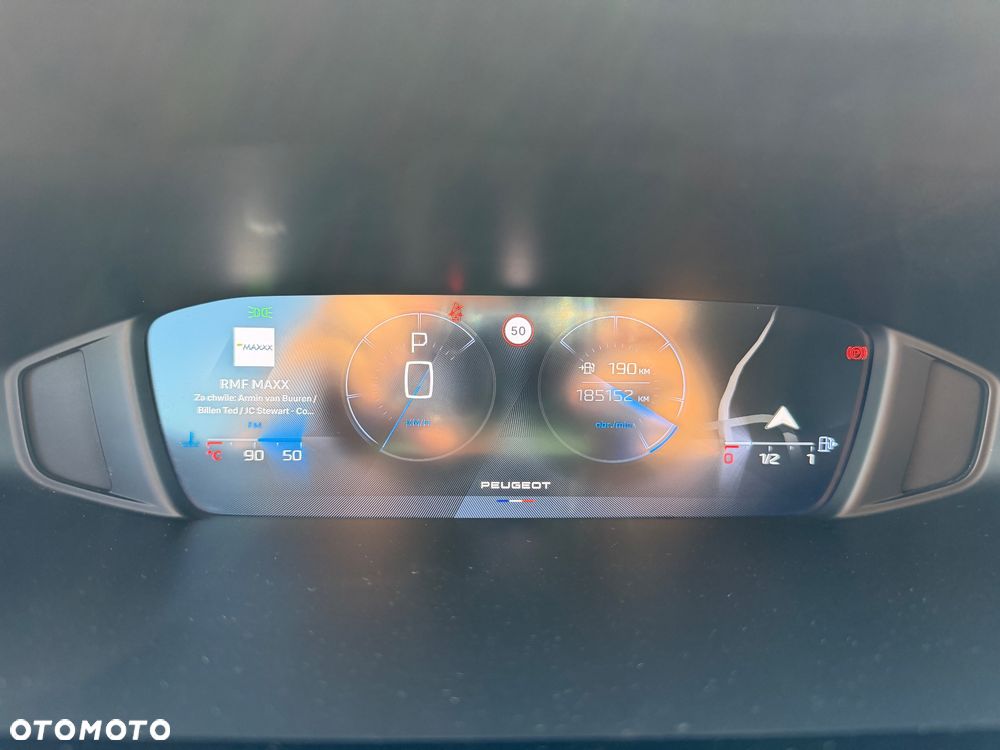 Peugeot 308 1.5 BlueHDi Allure Pack S&S EAT8 - 24