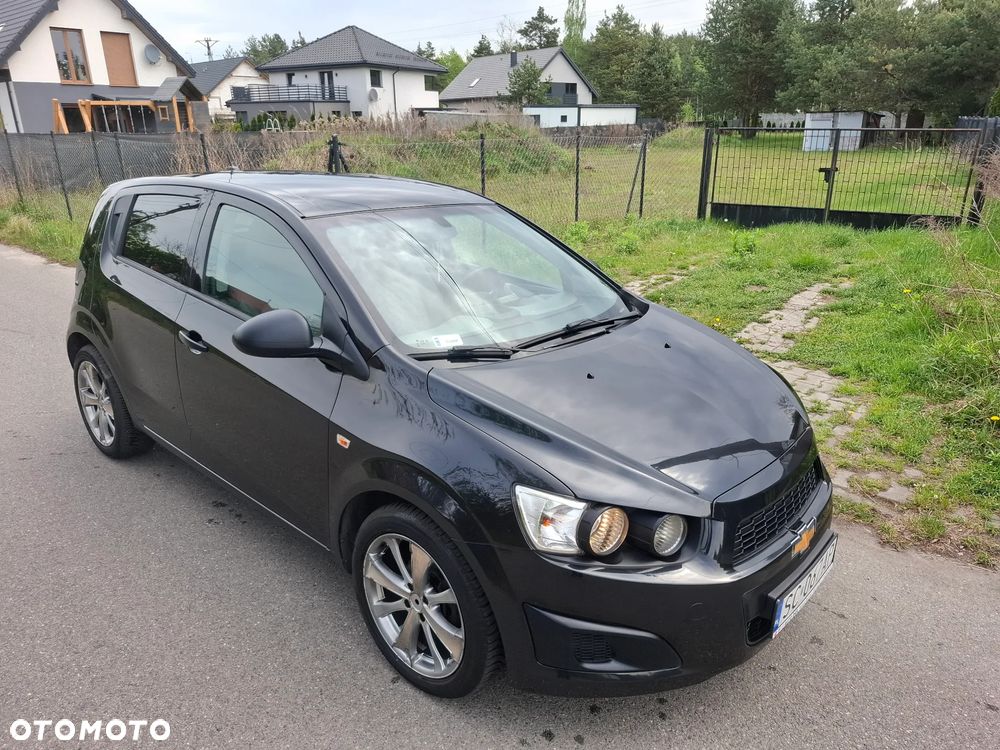 Chevrolet Aveo - 16