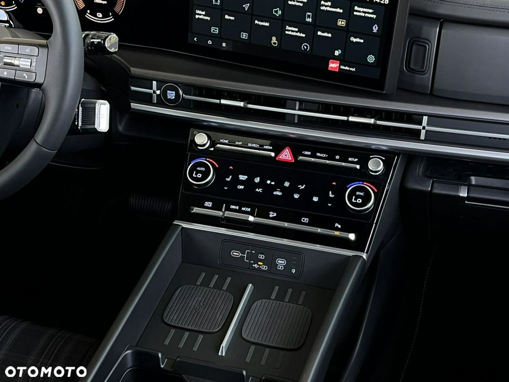Hyundai Santa Fe - 11