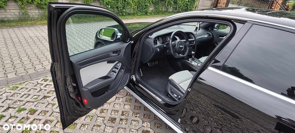 Audi S4 Limousine - 11