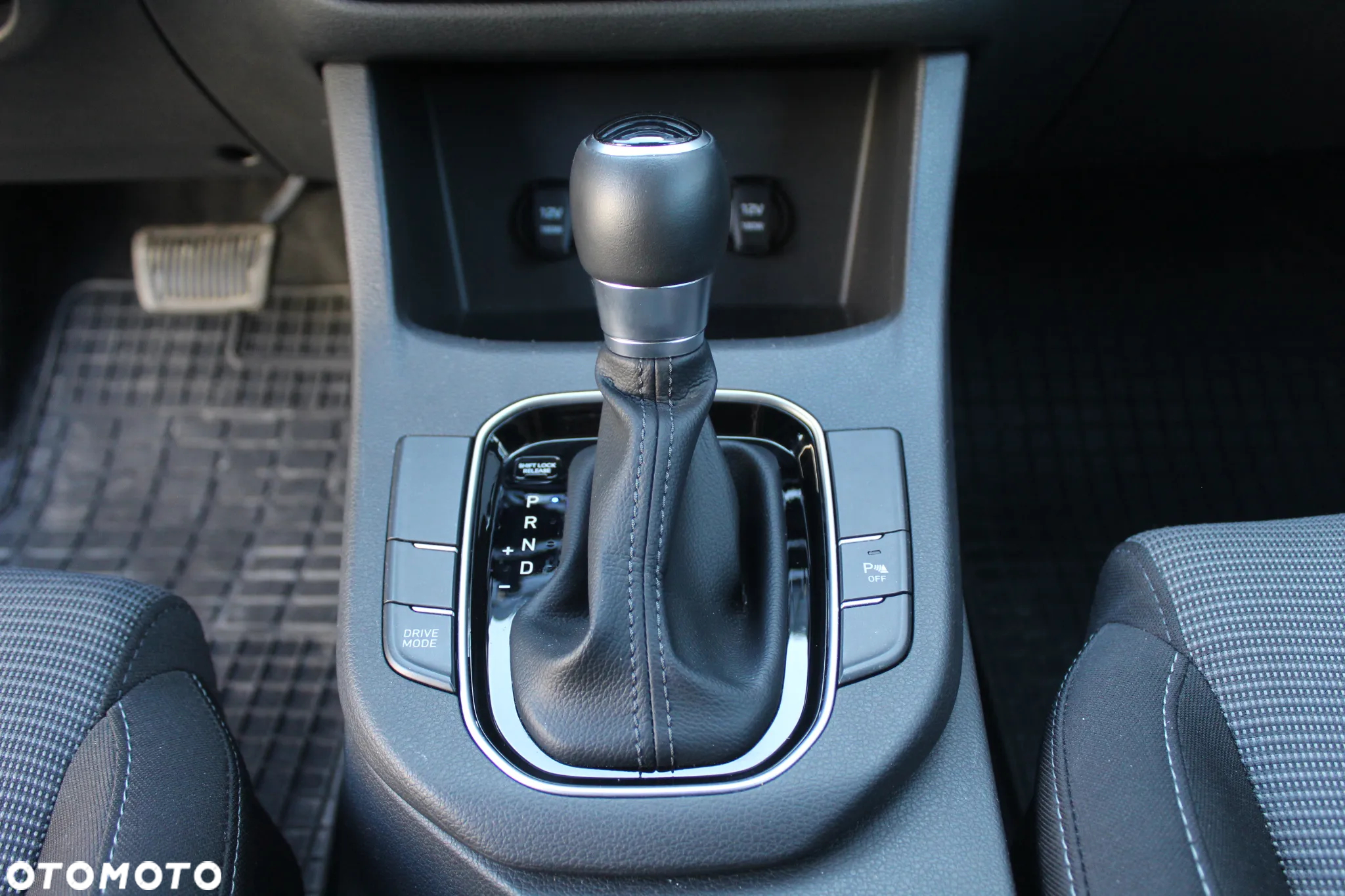 Hyundai i30 1.0 T-GDI Modern DCT - 17
