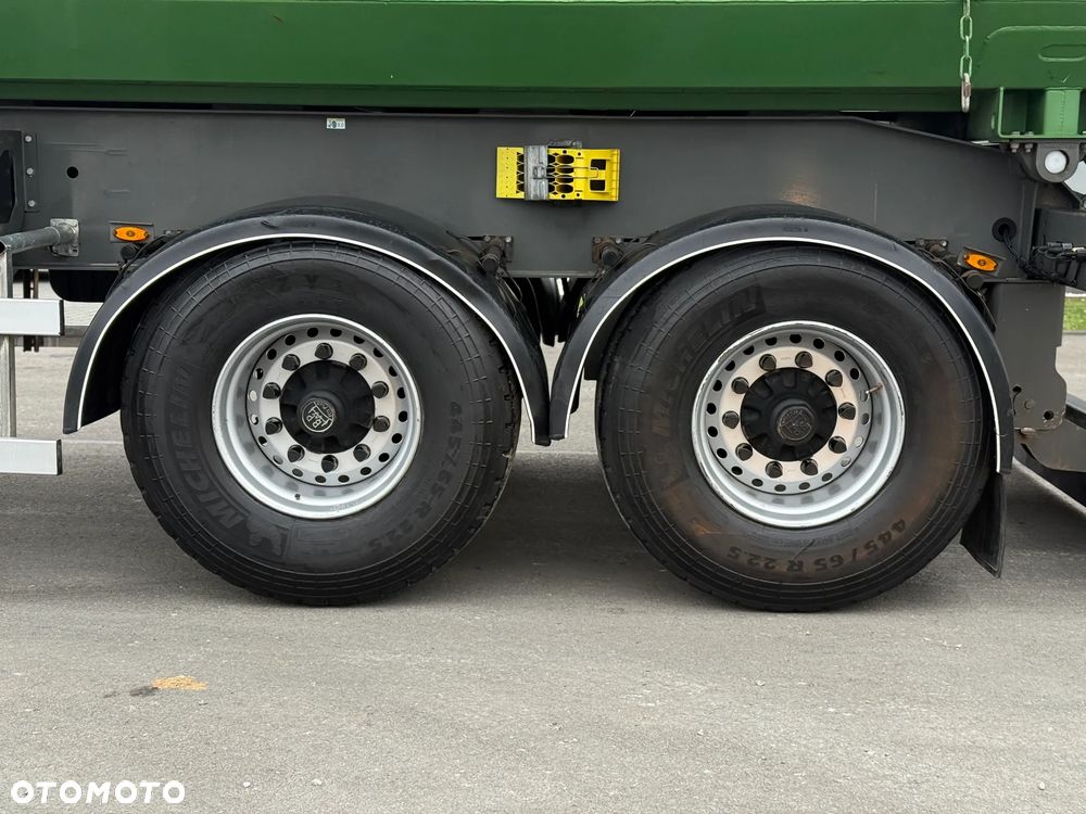 Benalu Invepe Joluso 25 m3 ELEKTRYCZNY DACH - 12