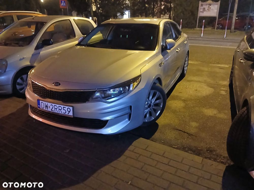 Kia Optima - 2