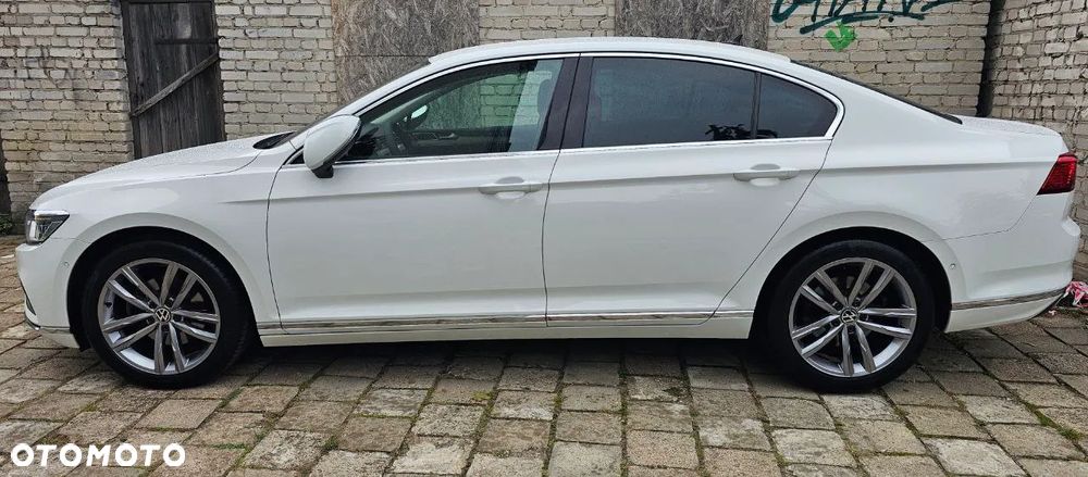 Volkswagen Passat 2.0 TDI 4Mot Elegance DSG - 34