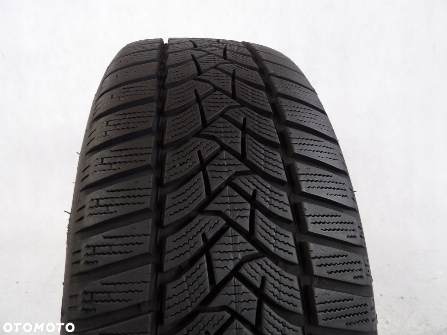 1x opona 205/55R16 DUNLOP WINTER SPORT 5 - 1