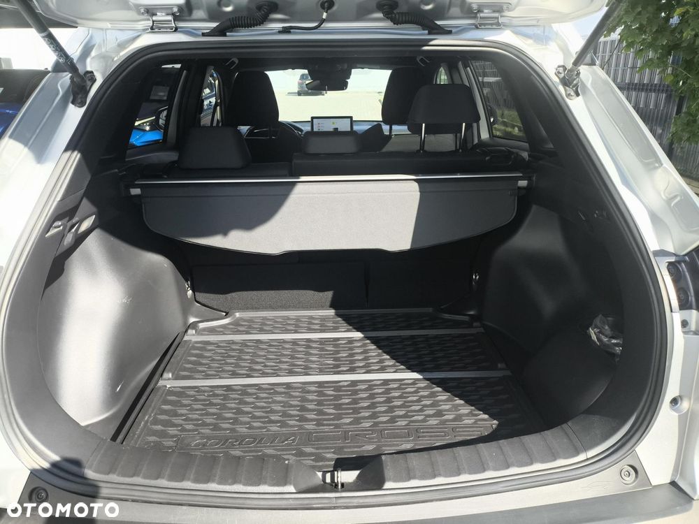 Toyota Corolla Cross 2.0 Hybrid Style - 10